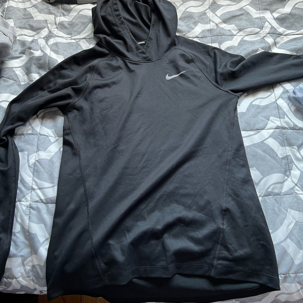 Nike Women’s Dri-Fit Long Sleeve With Hood